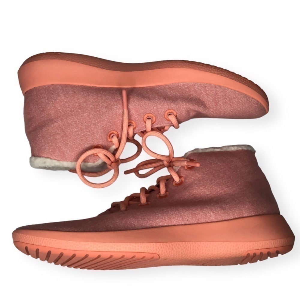 ALLBIRDS Wool Runner-Up Mizzle Fluffs in Calm Coral.